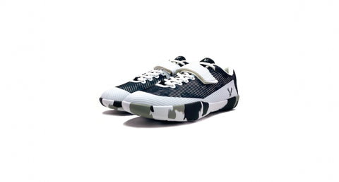 Velaasa Stones: Throwing Shoe in Snow Camo